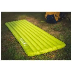 Exped Ultra 3R - Sleeping Mat 12 Exped Ultra 3R - Sleeping Mat -Gaiam Shop exped ultra 3r sleeping mat detail 4