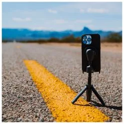 Fidlock - Vacuum Mini Tripod Base - Tripod -Gaiam Shop fidlock vacuum mini tripod base tripod detail 4