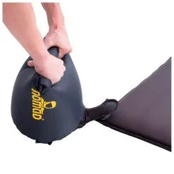 NOMAD Ultimate 6.5 - Sleeping Mat -Gaiam Shop nomad ultimate 65 sleeping mat detail 6