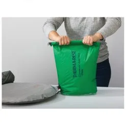 Therm-a-Rest BlockerLite Pump Sack - Stuff Sack -Gaiam Shop therm a rest blockerlite pump sack stuff sack detail 3